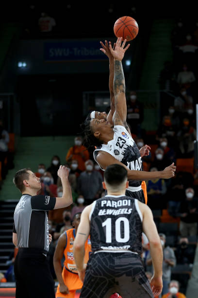 战术严谨 战术严谨