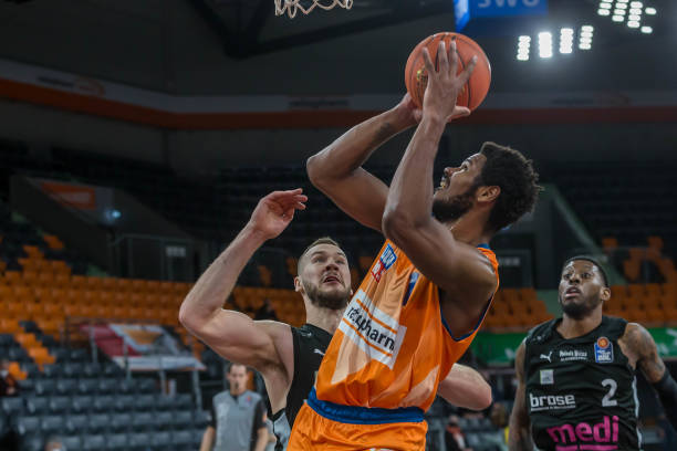 予以更高期 予以更高期